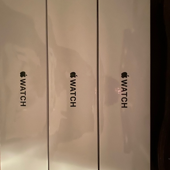 Apple Watch SE 44mm (1st gen)